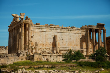Baalbeck, Lebanon: Ancient Roman Ruins and Columns