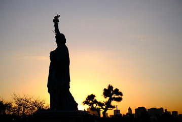 夕日 お台場 東京 絶景 お散歩 デート 観光 自由の女神 