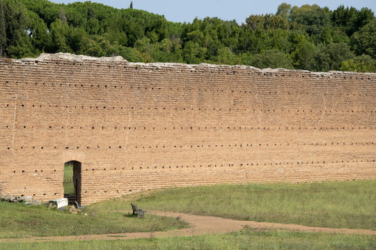 Image of the circus of Maxentius, Rome