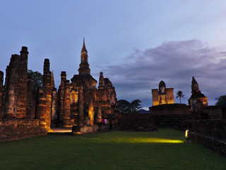 Obraz premium SUKHOTHAI Wat Mahathat Temple Sukhothai Historical Park.