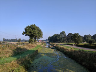 Canal lock around Heino