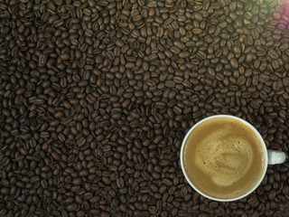  Hot coffee from roasted Arabica coffee beans Give the fragrance and the flavor of the frui