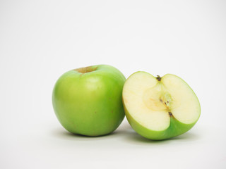  Green apple Suitable for health lovers Many benefits People who exercise tend to eat green apples because they have many nutrients