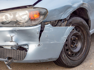 Auto nach einem Verkehrsunfall