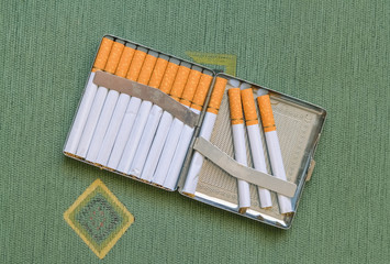 Metal cigarette case