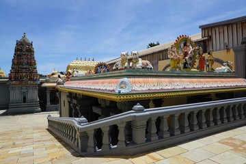 Fototapeta na wymiar hindu tempel auf port denis auf la reunion insel