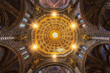 Interior view of Dome of Siena Cathedral (Duomo di Siena) © Jess_Ivanova
