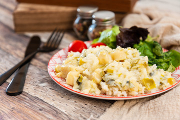 Scallops with melted leeks and basmati rice
