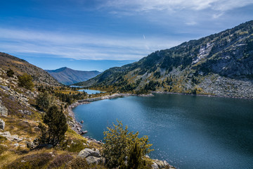 Naklejka na ściany i meble Lac de montagne - Etangs de Bassiès - Ariège