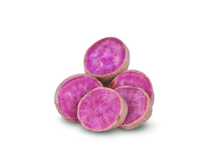 Obraz na płótnie Canvas potato purple sweet isolated on white background