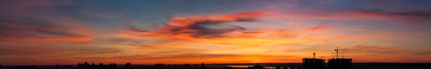 Fototapeta premium Sunset over the city