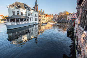 Waterway in Brugge © Stewie Strout