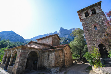 Fototapeta na wymiar Church of Santa Maria de Lebeña