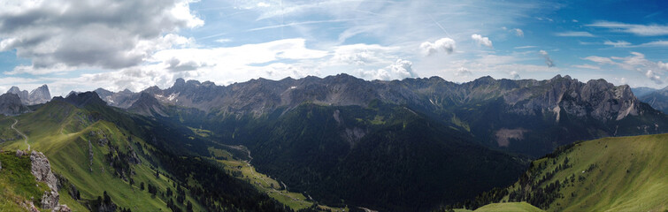 Obraz na płótnie Canvas panoramic view of Valle San Nicolò and dolomites mountains, Val di Fassa, Trentino, Italy