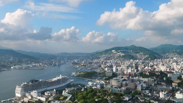 m_180824gh5x19_nagasaki_730_b
