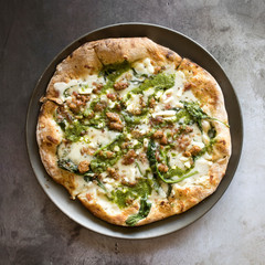 Spinach and Chicken Sausage Pizza