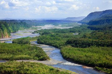 Fototapeta na wymiar Rio Napo in the Ecuadorian Amazon rainforest