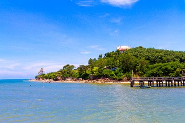 Beach and sunlight idyllic at Baan Koh Teap