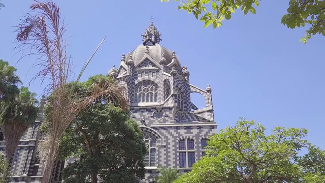 Stunning slow 4k shot of Plaza Botero and Palacio Uribe in Medellin
