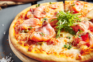 Pizza with Salmon and Rocket Salad