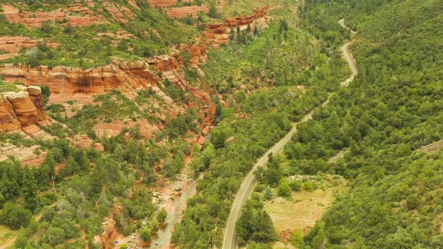 The beautiful landscapes near Sedona, AZ are simply breathtaking. This video clip was taken at Slide Rock State Park on highway 89A just north of Sedona