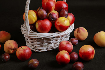 Fototapeta na wymiar various fruits in a basket