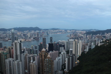 Fototapeta na wymiar Panorama urbain et baie de Hong Kong 