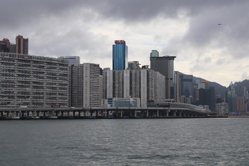 Fototapeta na wymiar Autoroute sur la baie de Hong Kong 