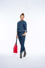 Beautyfull woman in Studio in Modern autum fashion