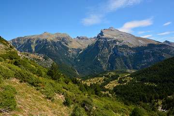 Fototapeta na wymiar Pirineo de Huesca - España - Aspe - Canfranc