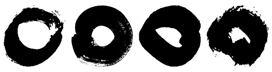 Dry brush strokes in a circle. Set of grunge pattern black on white background