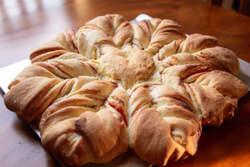 Star Bread With Cream Cheese and Guava Jam
