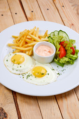 breakfast in the cafe