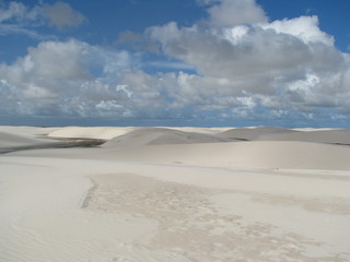 Barefoot Desert Walk - Lençóis Maranhenses - Brazil