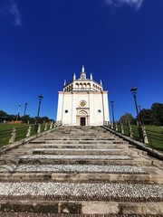 mausoleo villaggio crespi con cimitero