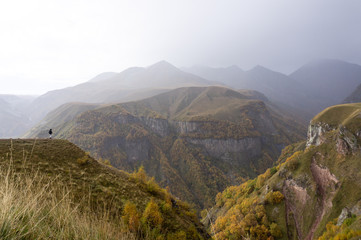 Route militaire géorgienne, Montagnes du Caucase
