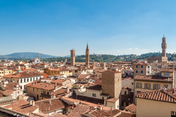 Fototapeta na wymiar Elevated view of Florence cityscape with red-tile rooftops