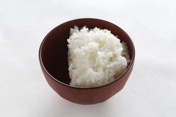 炭水化物の摂取量を少し減らしてダイエットする