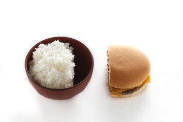 炭水化物の摂取量を少し減らしてダイエットする