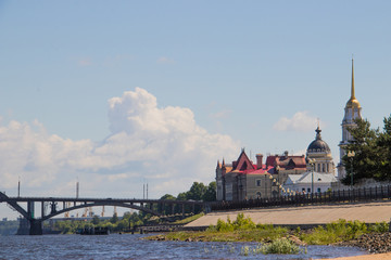 Fototapeta na wymiar Rybinsk. Yaroslavl region. Spaso-Preobrazhensky Cathedral. 19th century.