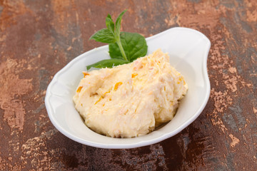 Curd with dry apricot