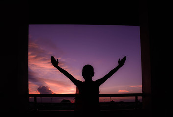  Silhouette