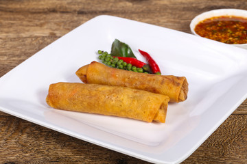 Deep fried spring roll with prawn