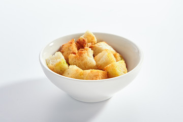 Delicious crunchy white bread croutons