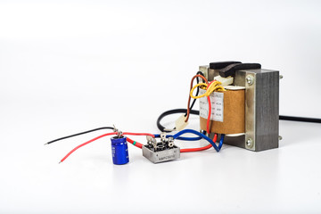 Tranfromer AC power to DC power with diode bridge and capacitor .