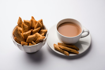 Namakpare or Salty Shakarpara/shakarpare or namkeen Shankarpali, popular diwali food or tea-time snack from Gujarat, India