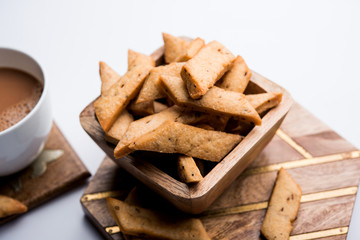 Namakpare or Salty Shakarpara/shakarpare or namkeen Shankarpali, popular diwali food or tea-time snack from Gujarat, India
