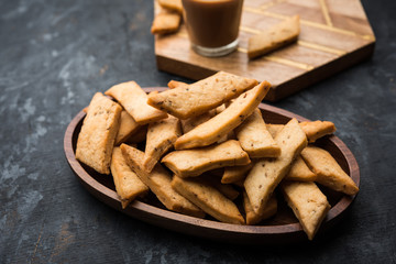 Namakpare or Salty Shakarpara/shakarpare or namkeen Shankarpali, popular diwali food or tea-time snack from Gujarat, India