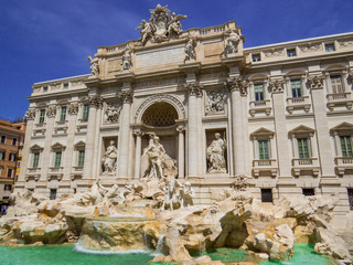 Fototapeta na wymiar View of the Trevi Fountain in Rome, Italy