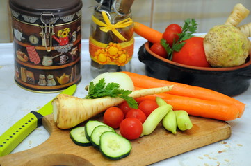 fresh vegetables on wooden table